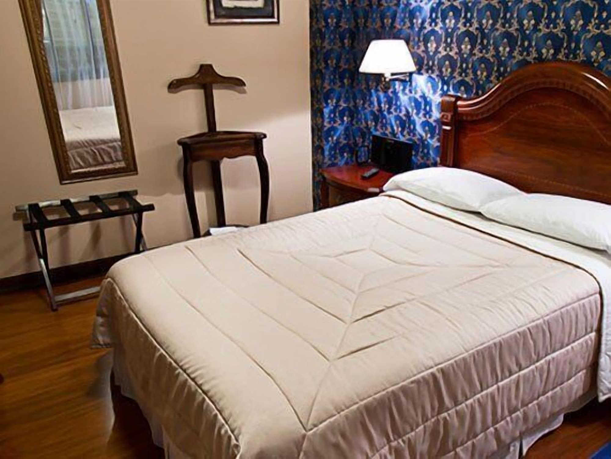 San Juan Hotel Куенка Екстер'єр фото